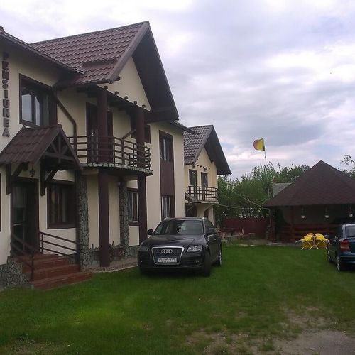 Pensiunea Alex și Tedi Horezu