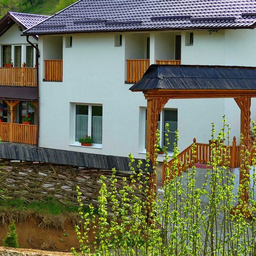 Casa Papitu Vadu Izei – Sighetu Marmației, România
