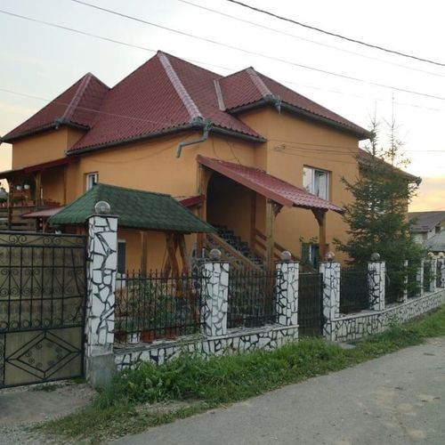 Pensiunea Brezu Rona de Jos