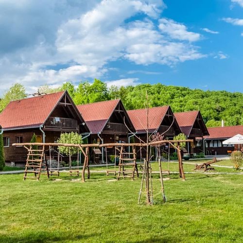 Cabanele și Restaurant Irgó Izvoare