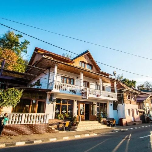 Restaurant Pensiune Casa Albă Baia de Aramă