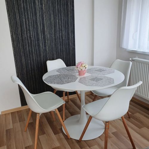 Mátrix Apartman Békéscsaba – Bichișciaba, Ungaria