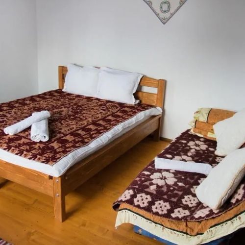 Căsuța din Povești - Vatra Dorna-Arini – Dorna-Arini, România