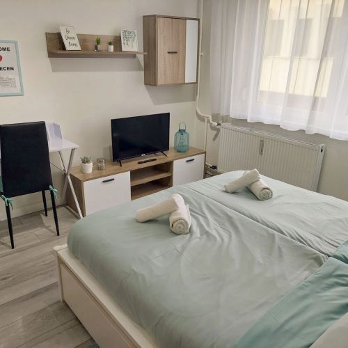 AwesHome City Apartment Debrecen