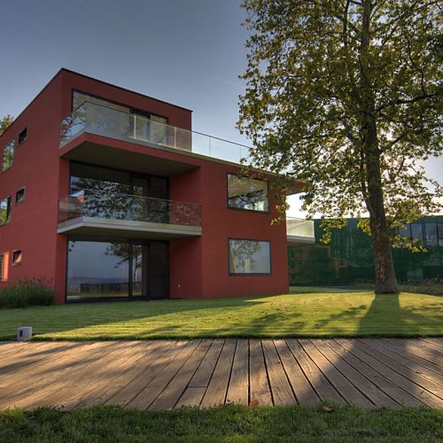 Soleil Apartmanok Balatonlelle – Balatonlelle, Węgry