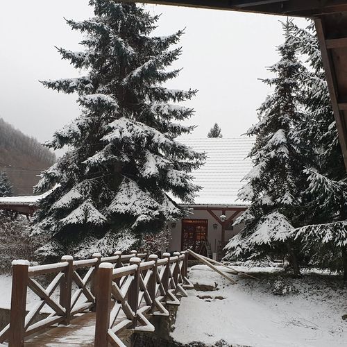 Fakanalas Fogadó Mátrakeresztes