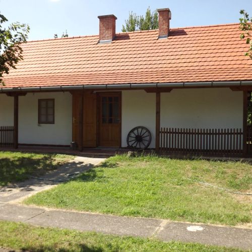Tiszavirág Vendégház Sarud
