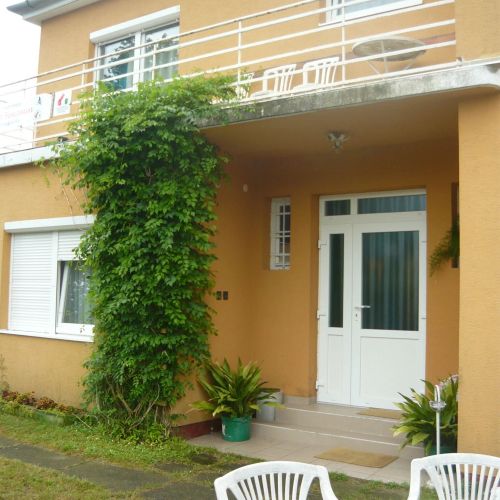 Ifjúsági Szállás Villa Benjamin Siófok – Siófok, Węgry