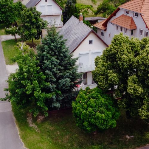 Nyírfa Apartman Vonyarcvashegy – Vonyarcvashegy, Węgry