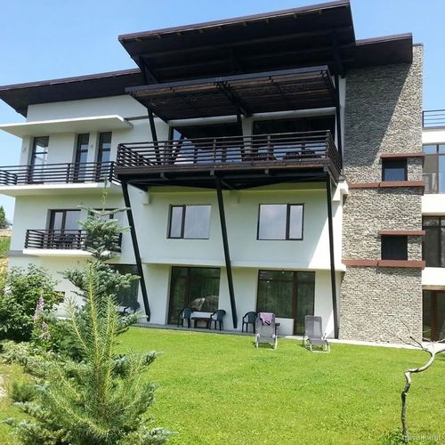 Vila Poarta Bucegilor Bran