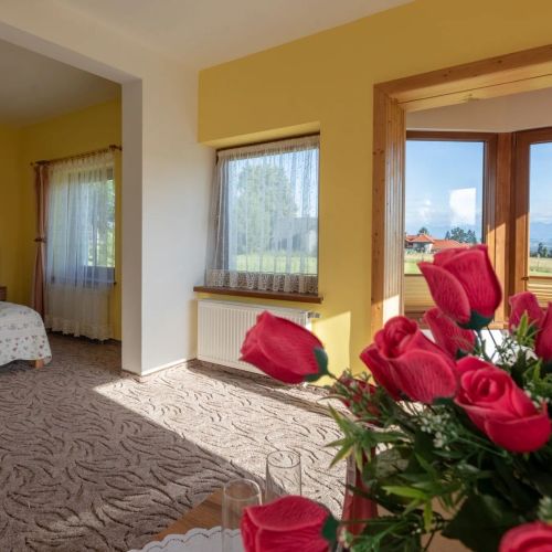Hotel Góralski Raj Nowy Targ – Nowy Targ, Polska