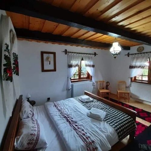 Casa din Susani Călinești – Călineşti, România