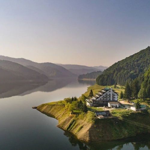 Complexul Turistic Cumpana Vidraru Arefu