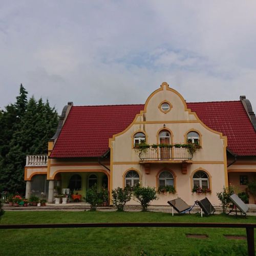 Marika Apartman 2 Lesencetomaj