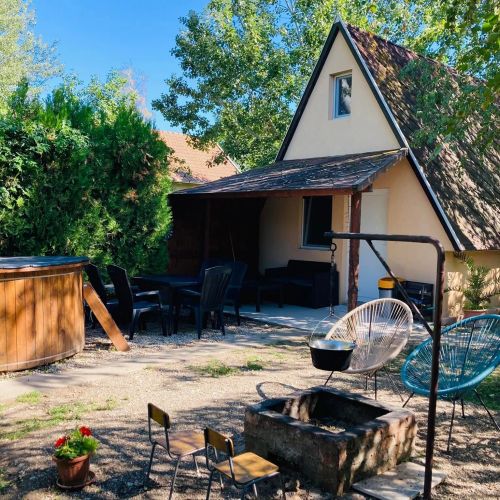 Kis Veréb Körösparti Házikó Békésszentandrás – Békésszentandrás, Ungaria
