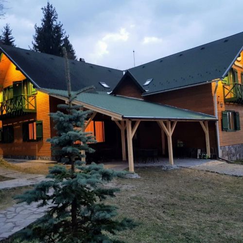 Pensiunea Drum Spre Harghita Izvoare – Izvoare, România