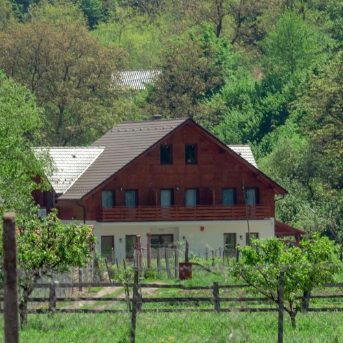 Pensiunea Livada Amely Galeș – Galeș, România