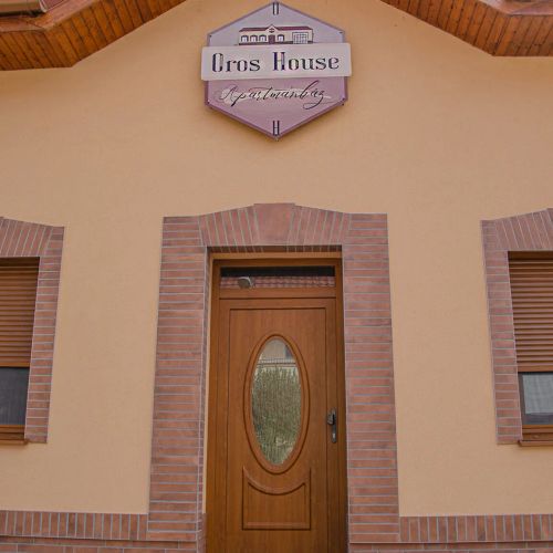 Oros House Apartmanház Orosháza – Orosháza, Ungaria