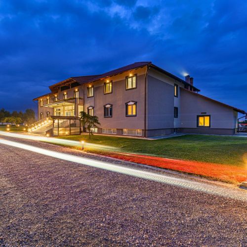 Hotel Stejarii Resort Ineu