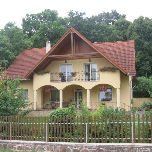 Fanni Apartman Balatonalmádi