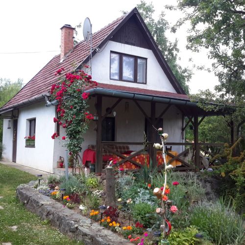 Szérűskert Vendégház Szarvaskő – Szarvaskő, Ungaria