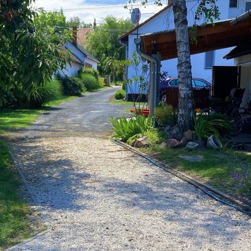 Garden Apartman Balatonlelle – Balatonlelle, Ungaria