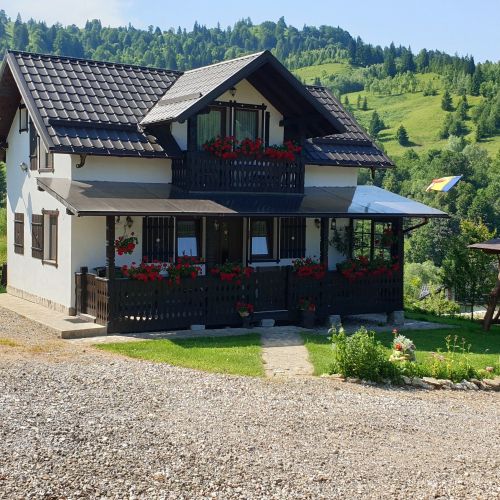 Casuta Izvorul Raraului (Duplex) Câmpulung Moldovenesc – Câmpulung Moldovenesc, România