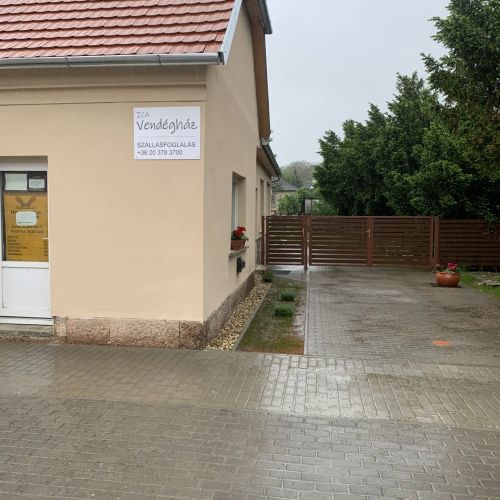 Ica Vendégház Süttő – Süttő, Ungaria