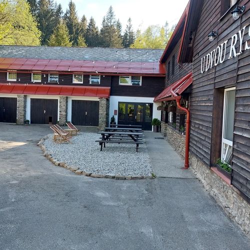 Penzion U Dvou rysů Zdíkov