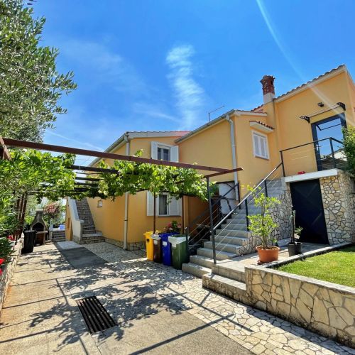 Apartmani Mara Šilo