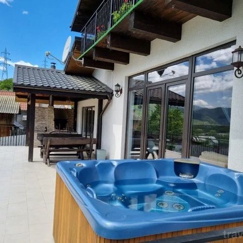 Casa Yla Pângărați