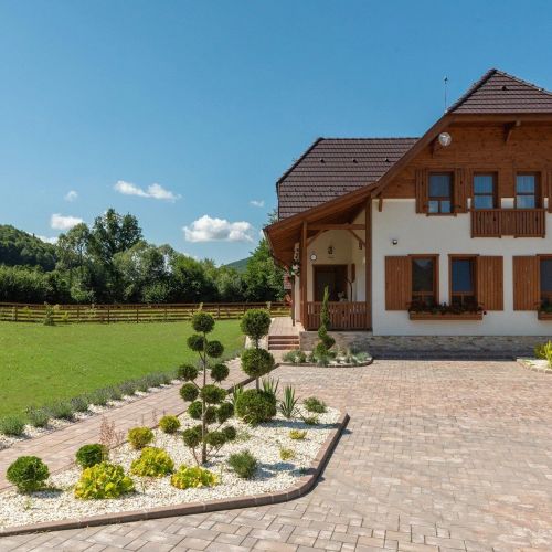 Pensiunea Vari Sub Cetate