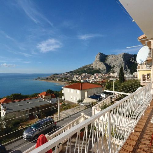 Apartman Omiš - CDE085
