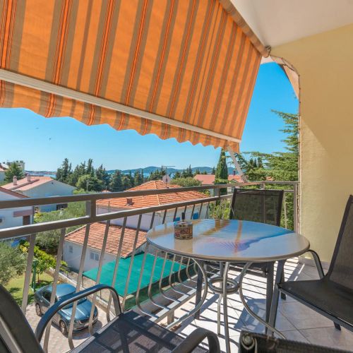 Apartman Sveti Filip i Jakov - CDA812