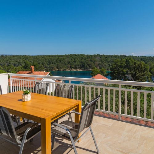 Apartman Vrboska - CDH591