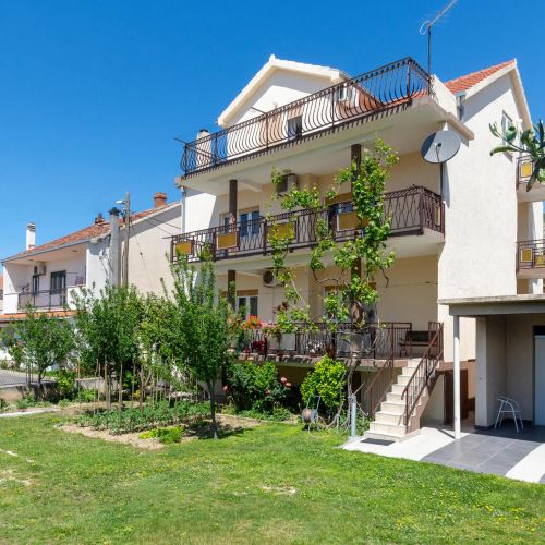 Apartman Kaštel Lukšić - CDT504