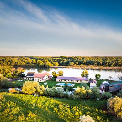 La Dunăre Ricks Crișan