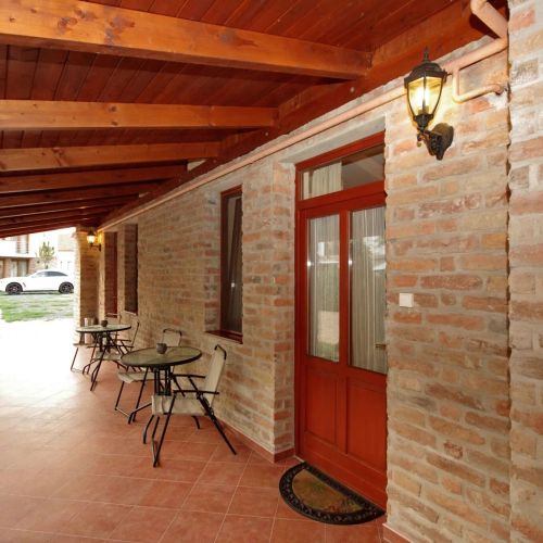 Varázskő Apartman Gyula – Giula, Ungaria