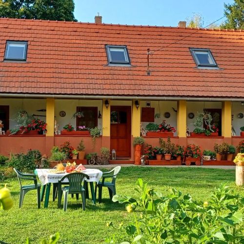 Tulipán Vendégház Bodony