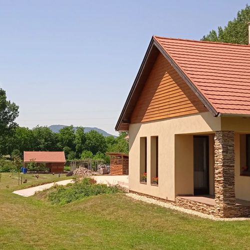 Erdő Szélén Házikó Vendégház Káptalantóti