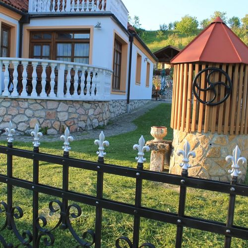 Erzsébet Vendégház Csesznek