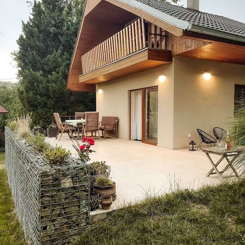 Chata U svahu Němčičky