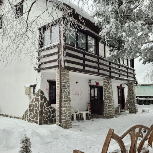 Vila Eden Comandău