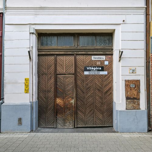 Világóra Apartman Gyula – Giula, Ungaria