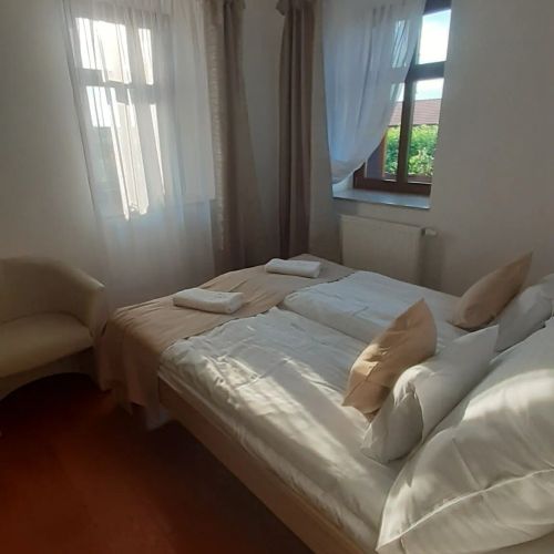 Bíbic Apartman A Kápolnásnyék – Kápolnásnyék, Ungaria