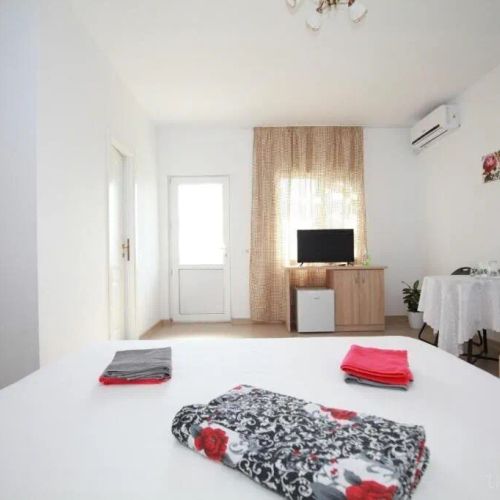 Casa din Deal Corbu
