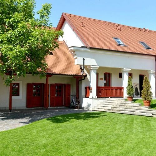 Servita Udvarház Eger – Eger, Węgry
