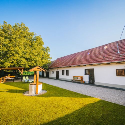 A MI KISHÁZUNK Vendégház Szomód – Szomód, Ungaria