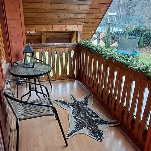 Cabana Dintre Văi Strungari