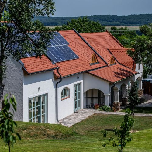 Oszter Udvarház Kékkút – Kékkút, Ungaria